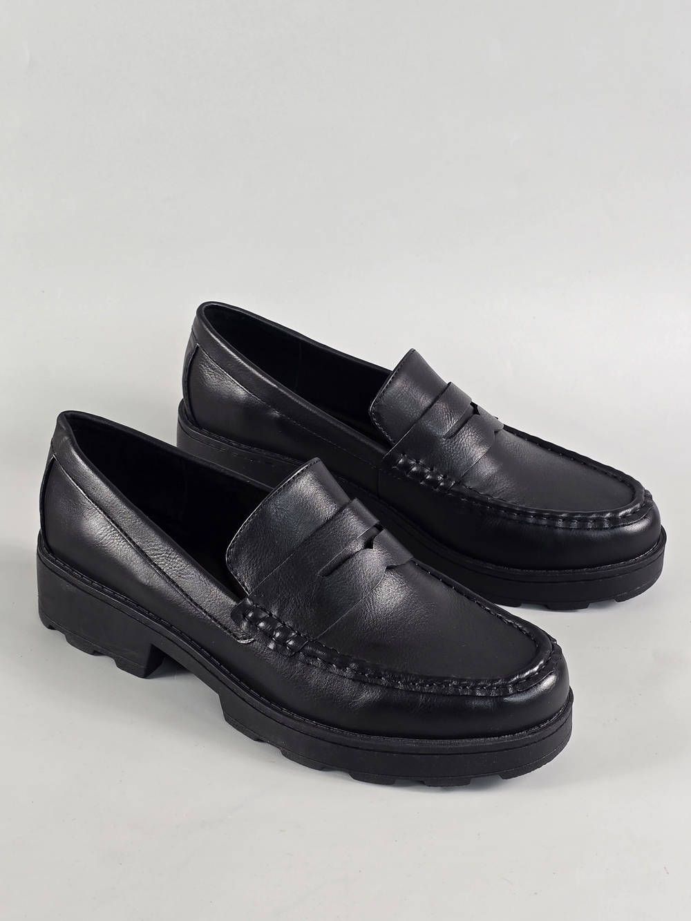 boc Black Leather Lug Sole Penny Loafers Size 10
